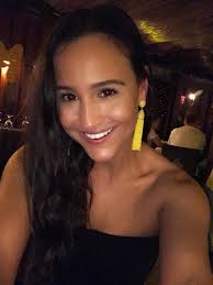 Miss Molly took me out for a great bday dinner in Aruba, but she's the best  present anyone could ever have- Happy New Year TeamBuck!