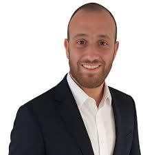 יש לי חתימות של בניין שלם בתל אביב במיקום מעולה! מחפש יזם ותיק עם רזומה  עשיר בתל אביב בהתחדשות עירונית בלבד! (מתווכים לא להגיב)