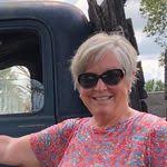 Mary Casstevens's Instagram, Twitter & Facebook