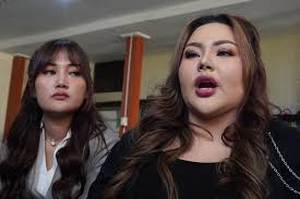 INGIN IKUTI ATALIA! Lisa Mariana Ungkap akan Kuliah & Nyaleg Usai Perkara  dengan Ridwan Kamil Beres