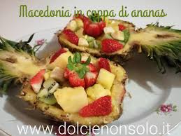 La macedonia fragole e banane è semplice da realizzare, basta avere delle buone materie prime. Macedonia In Culla Di Ananas Fragole Kiwi Banane Dolci E Non Solo