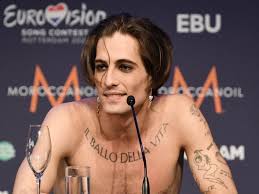 Complimentary digital subscription with instant access to the current issue. Ovo Je Previse Pobjednica Eurosonga Pozirala Je Gola Celebrity