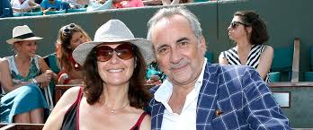 Dans liés pour la vie ce lundi 7 juin en prime time sur tf1, laëtitia milot incarne une championne d'équitation qui se retrouve avec les jambes le rôle principal de ce téléfilm inédit de tf1 est incarné par laëtitia milot, qui donne la réplique à des visages bien connus du grand public, comme françois. Wayqihh0ufxthm