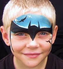 Einfache Ideen Kinderschminken Fasching Fledermaus Batman Kinder Schminken Fledermaus Schminken Kind Kinderschminken
