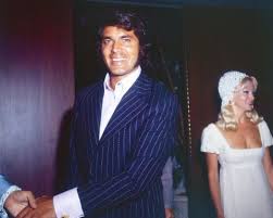 Engelbert Humperdinck Jpg 473 378 Celebrities Beautiful Men Memories