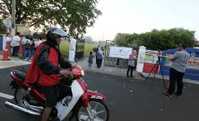 Mesti sedikit sebanyak tahu bagaimana pilihan raya di malaysia itu berlaku dan berjalan. Hari Mengundi Pru 14