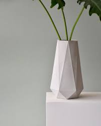 Black and white flower, floral design, flowerpot, jersey lily, vaso di fiori, vase, cut flowers, amaryllis, flower, floral design, flowerpot png. Vasi Design Vasi In Cemento Hortum Livingdeco
