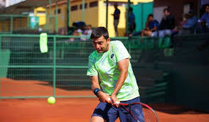 La tercera raqueta chilena despacha al brasileño thiago seyboth wild y ya está entre los cuatro mejores del torneo que se disputa en croacia. Tenis Tomas Barrios Jugara Cuartos De Final En Futuro Usa F4 Radio Sport