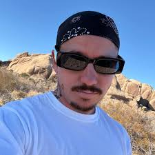 Brett Hunt (@papifueggo) • Instagram photos and videos