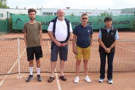 Merci aux éducateurs sportifs de la communauté de communes, de l'association sportive et culturelle (asec) du canton de merdrignac, aux membres de. Tennis Le Tournoi Du Casino De Mers Les Bains Debute Le 2 Aout L Informateur D Eu