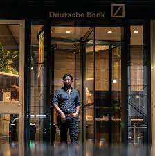 Deutsche bank 's global head of commercial real estate, matt borstein, has exited his role at the bank for a role at oak hill advisors (oha), oak hill announced today. Trump S Banker At Deutsche Bank Ousted Over Real Estate Deal The New York Times