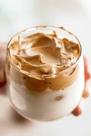 Dalgona Whipped Coffee 2 Tablespoons Instant Coffee Powder Or Granulated 2 Tablespoons Granulated Sugar Wh Coffee Recipes Cafe Delites Hot Chocolate Drinks