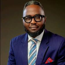 Learn about the Mentors helping entrepreneurs in our program