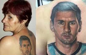 Tiene 54 años, dice ser la fan número uno de Lionel Messi y se tatuó su  cara en la espalda