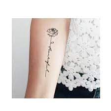 State cercando delle bellissime idee per dei tatuaggi a fiori? Tatuaggi Fiori Stilizzati Piccoli O Grandi Sempre Delicati Tatuaggipiercing It