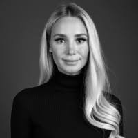 Ella Pitt Email & Phone Number