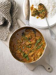 Lamb And Spinach Curry A Classic Lamb And Spinach Indian Curry This Would Make A Great Economical And Much T Curry Recipes Easy Recipes Indian Food Recipes