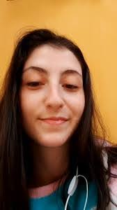 Amanda Roehrig's Instagram, Twitter & Facebook