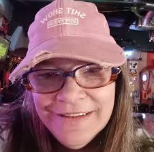 I set a goal to read 50 books before I turn 50, and somehow it stuck. Here  is a list of what I read and all my recommendations 📚