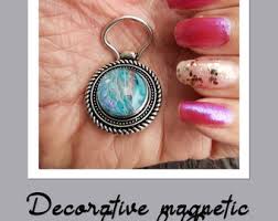 Magnetic Eyeglass Holder Brooch: Interchangeable Snaps, Alloy Pin