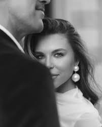 Rehearsal dinner dreams 💭 a little slice of Italy in the Carolina's ✨  Photography: @kingobrienphotography Planning + Design: @honeyandthymeevents  Venue: @hoteldomestique Florals + Textiles: @merakiblommor Rentals:  @curatedeventscharlotte Linens ...