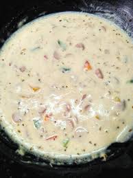 Hello guys, di video kali ini, aku mau share resep pasta carbonara simple. Tak Perlu Beli Buat Sendiri Saja Sos Carbonara Homemade Mudah Sekali Buat Dapat Sekuali Vanilla Kismis