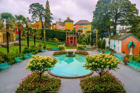 The coastal village of portmeirion sits invitingly on a private peninsular in wales. Pip Jones Travel Writer Podcaster Auf Twitter A Trip To Pretty Portmeirion Should Be Top Of Your Travel Bucket List Goals This Dreamy Village Is A Little Slice Of Italy