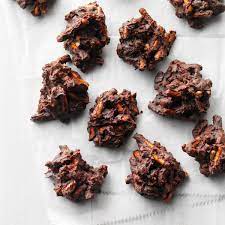 Crunchy Chocolate Clusters Recipe Sour Cream Recipes Chocolate Clusters Sweet Recipes Desserts
