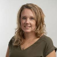 Gail Chovan's Instagram, Twitter & Facebook