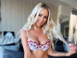 Best friends hubby spent thousands to see me strip – now she wont talk to  me - Daily Star