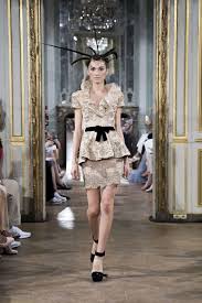 Celia kritharioti house of couture is a fashion brand owned of the oldest greek fashion house, which was established in 1906. Pfw Celia Kritharioti Autumn Winter 2018 19 Couture Collection
