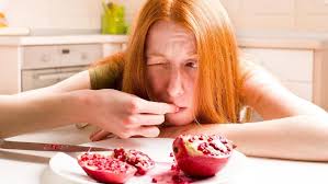 Mengkonsumsi buah delima secara rutin juga telah ditemukan efektif untuk melawan kanker prostat. Benarkah Buah Delima Bisa Bikin Bunda Cepat Hamil