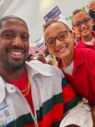 Alison Landman's Instagram, Twitter & Facebook