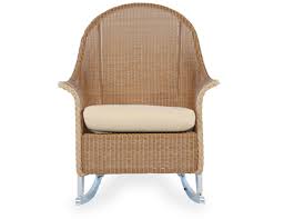Lloyd flanders has been synonymous with premium outdoor furniture for more than 100 years, and our reputation is demonstrated in every piece we craft today. Item Lloyd Flanders Premium Outdoor Furniture In All Weather Wicker Woven Vinyl And Teak