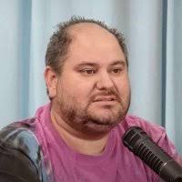 Ethan Klein, host of the H3 Podcast (parody) (@h3h3producitons)