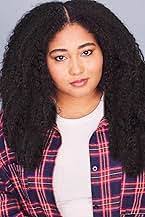 Chelsea Carson's Instagram, Twitter & Facebook