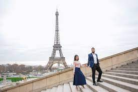 When Is The Best Time To Take Pictures Outside Paris Photoshoot Paris Photography Paris Couple Photographer Photoshoot