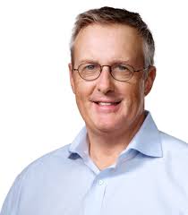 Apple's General Counsel Profiled by Bloomberg, Runs Army of 500 Lawyers •  iPhone in Canada Blog