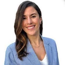 Becky (@beckylebret)