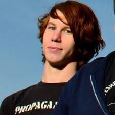 Stream Kyle Wagoner music