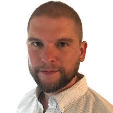 Andrew Holliman's Instagram, Twitter & Facebook