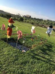 Discover popular grave decoration ideas for a loved one, including decorations for christmas christmas grave decoration ideas. Fall Thanksgiving Decor 2016 Cemetery Decorations Fall Thanksgiving Decor Thanksgiving Decorations