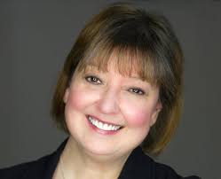 Donna Brant's Instagram, Twitter & Facebook