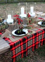 Elegant and striking settings that enhance any occasion. 18 Beautiful Outdoor Christmas Table Settings Digsdigs