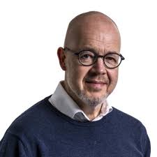 Et stort og varmt velkommen til Kenneth Savnik Adamsen, som netop er  startet hos os i en nyoprettet stilling som salgschef, hvor Kenneth skal  være med til at udvikle vores Salg &