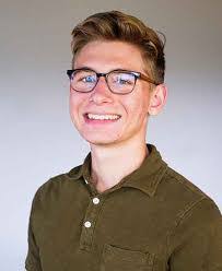 Ryan Bushnell's Instagram, Twitter & Facebook