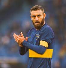 En ese contexto, sería una utopía imaginarlo dentro de los 11 futbolistas de boca que, tres días después, definan el pase a la final de la copa. Boca In English Podcast On Twitter Daniele De Rossi To The Italian Press I Can T Finish My Career Without Playing For Boca