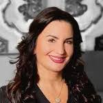 Geraldine Bent's Instagram, Twitter & Facebook