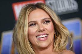 Mar 29, 2018 · scarlett johansson was born in new york city on november 22, 1984. Honk7tc678hb M