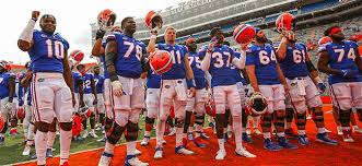 With that in mind, this top 25 ranking could look a lot different by may once all of the personnel moves and changes are completed. College Football Rankings Florida Gators Hold In Ap Top 25 Inch Up In Coaches Poll Onlygators Com Florida Gators News Analysis Schedules And Scores